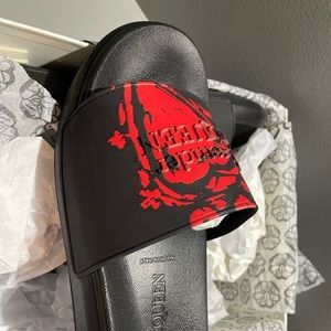 Alexander McQueen pool slides